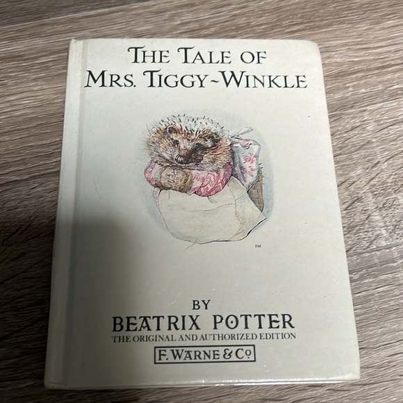 9 Beatrix Potter Books - Picture 9 of 11